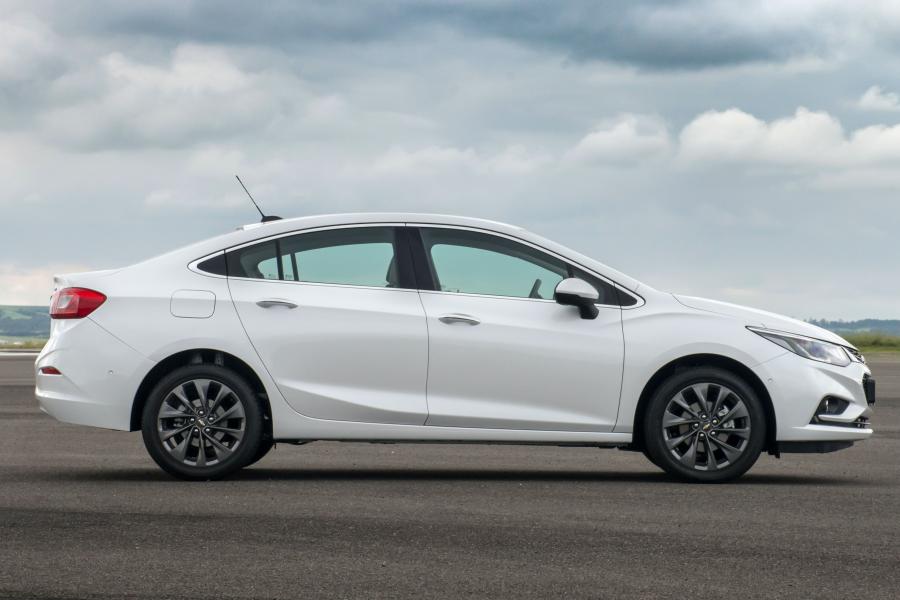  Chevrolet Cruze 2016 года  (BR) (фото 14 из 18)